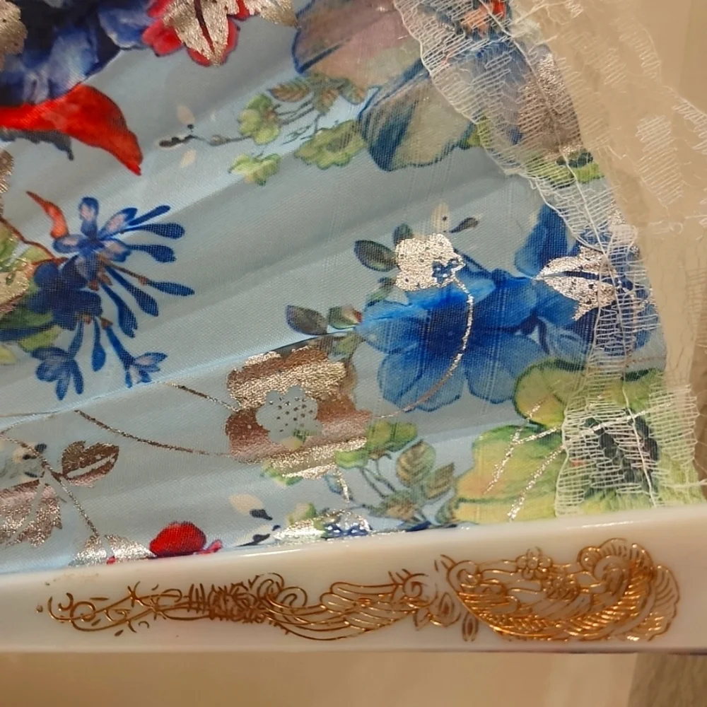 Asian Fan - Picture 5 of 6